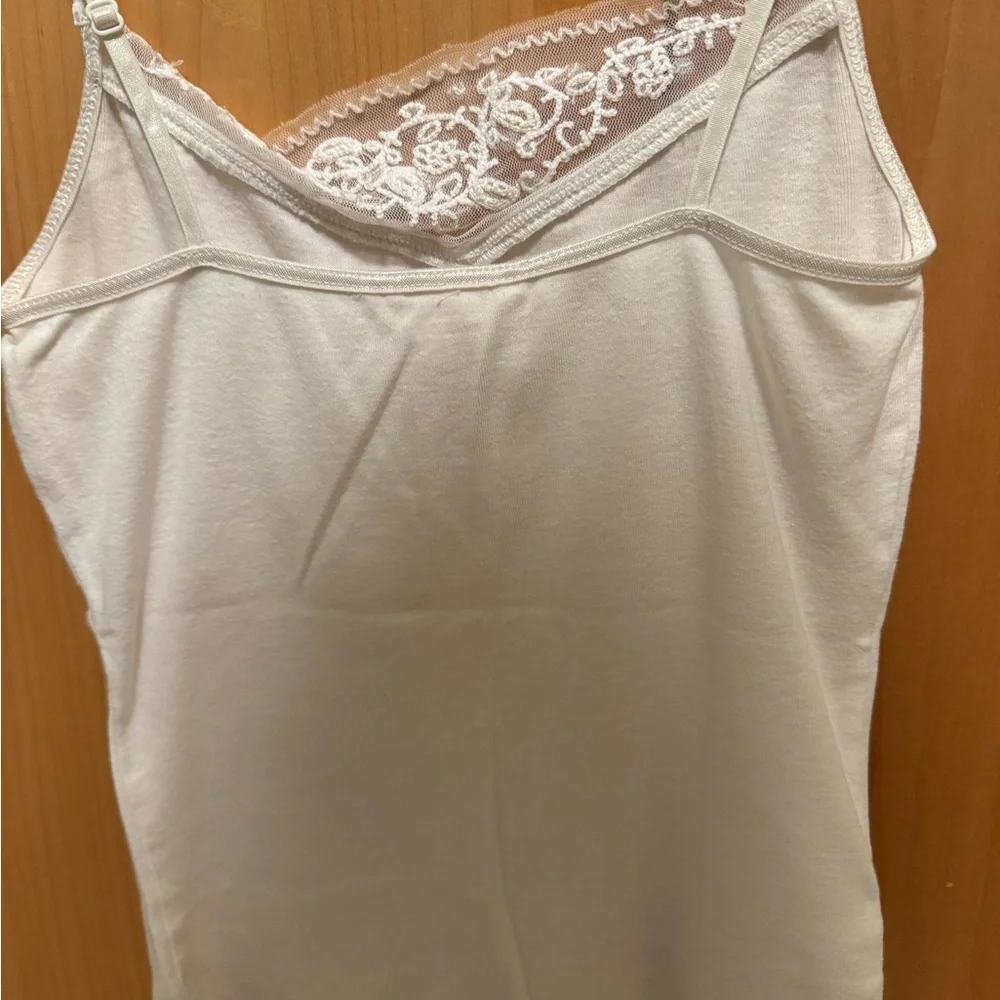 Abercrombie & Fitch Cream Lace-Trim Camisole Tank Top - Picture 4 of 4